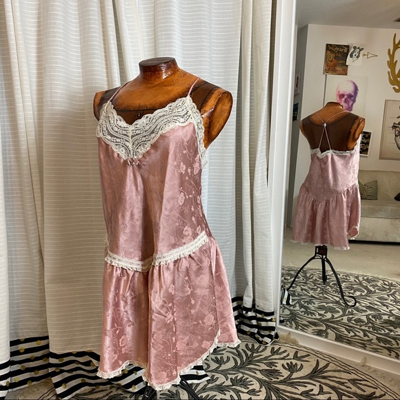 ✨1960s pink DIOR coquette girl Silk Satin Nighty romantic girly - Picture 6 of 15